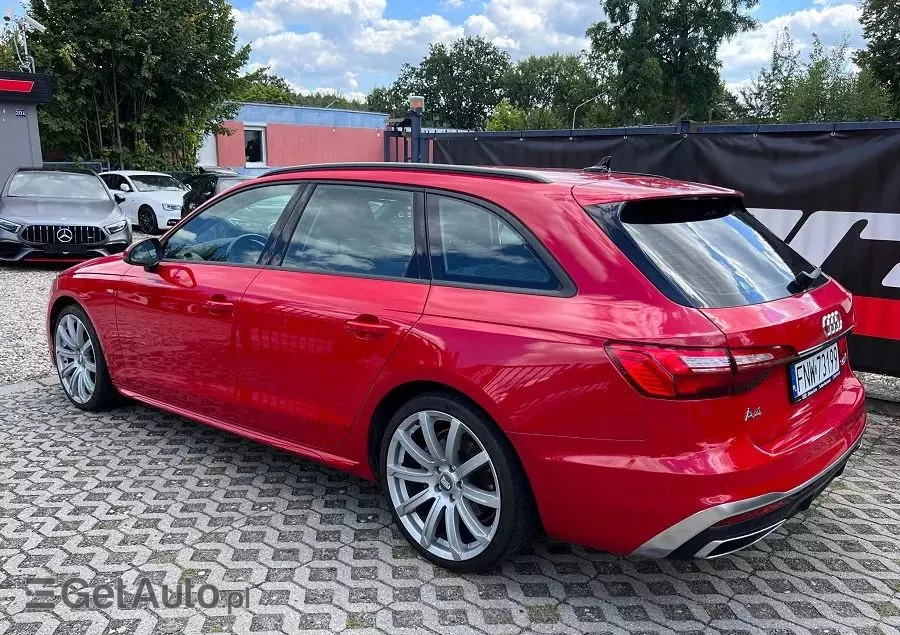 AUDI A4 Avant 35 TFSI S line