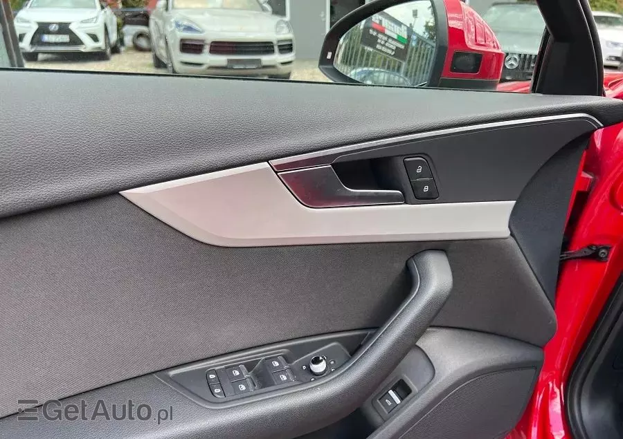 AUDI A4 Avant 35 TFSI S line