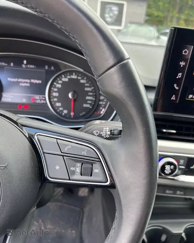 AUDI A4 Avant 35 TFSI S line