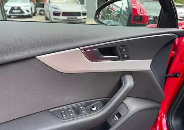 AUDI A4 Avant 35 TFSI S line