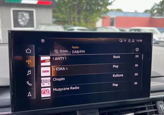 AUDI A4 Avant 35 TFSI S line