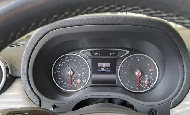 MERCEDES-BENZ Klasa B 