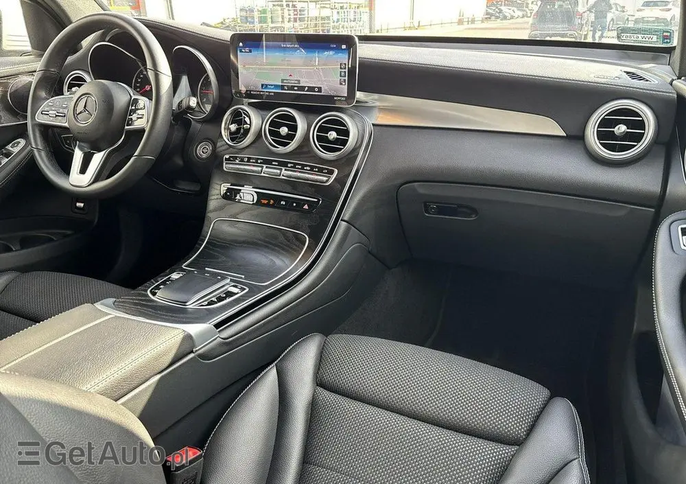 MERCEDES-BENZ GLC 200 d 4-Matic