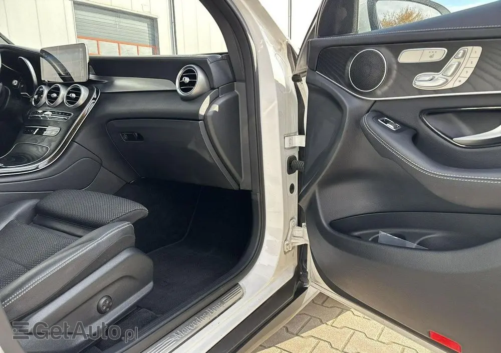 MERCEDES-BENZ GLC 200 d 4-Matic