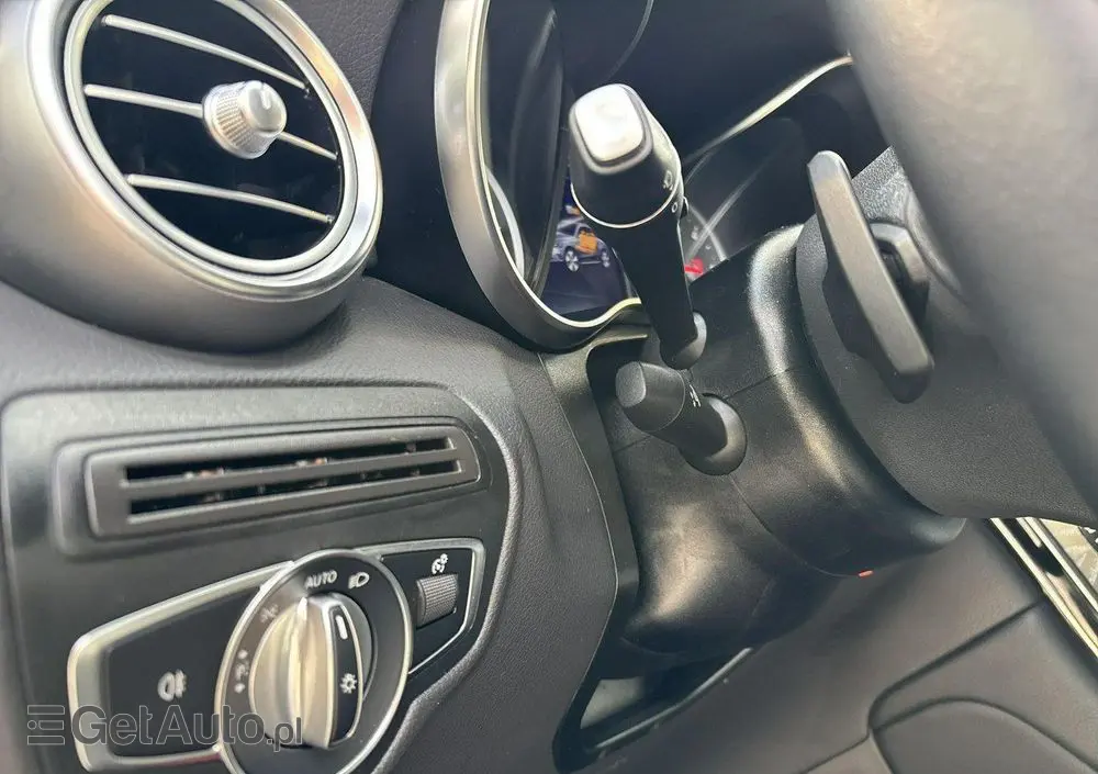 MERCEDES-BENZ GLC 200 d 4-Matic