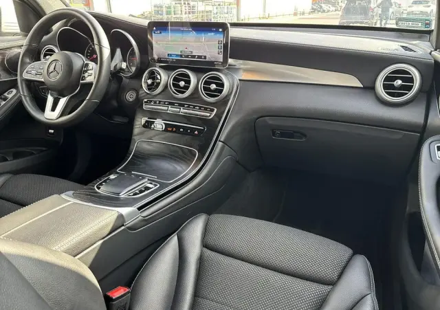MERCEDES-BENZ GLC 200 d 4-Matic