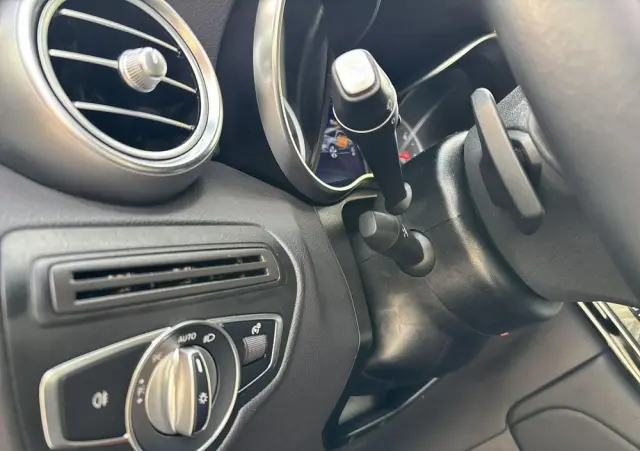 MERCEDES-BENZ GLC 200 d 4-Matic