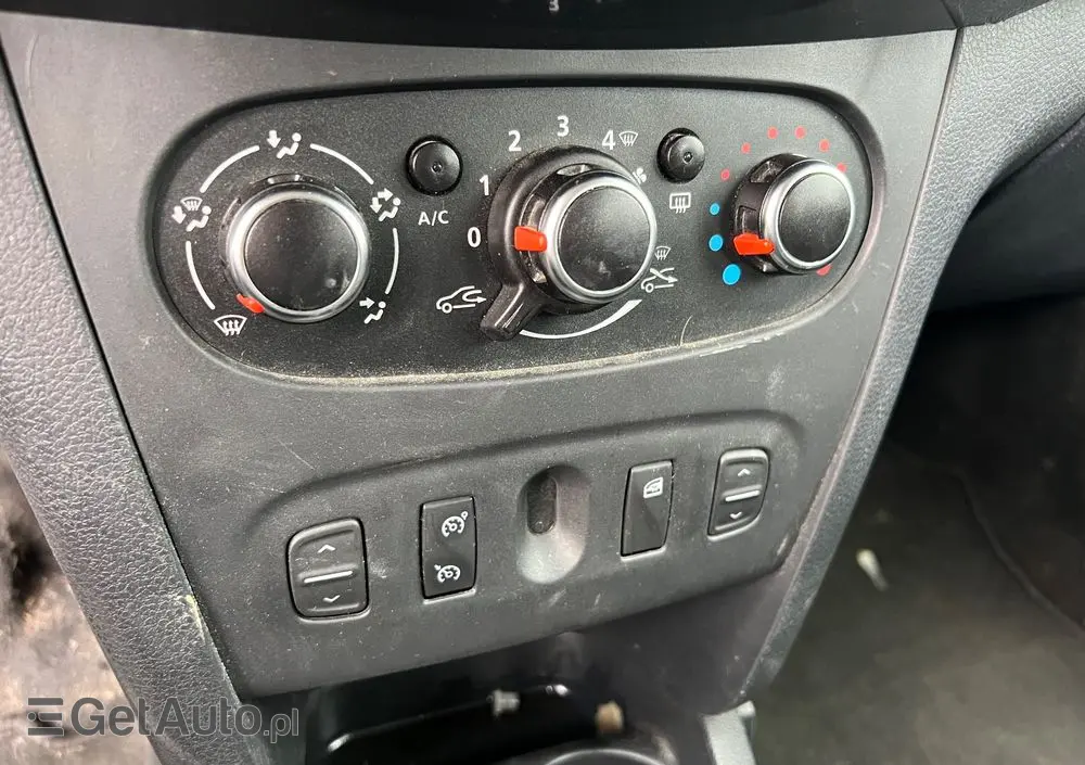 DACIA Sandero Stepway 1.5 Blue dCi Laureate S&S