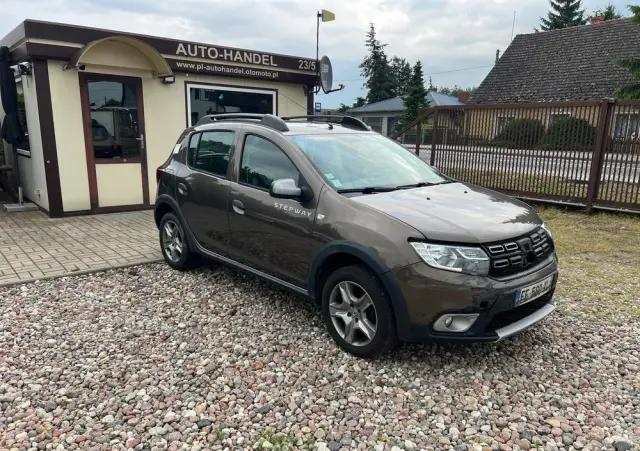 DACIA Sandero Stepway 1.5 Blue dCi Laureate S&S
