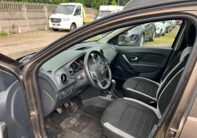 DACIA Sandero Stepway 1.5 Blue dCi Laureate S&S