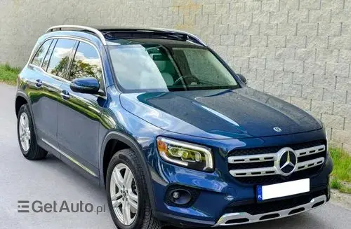MERCEDES-BENZ GLB 
