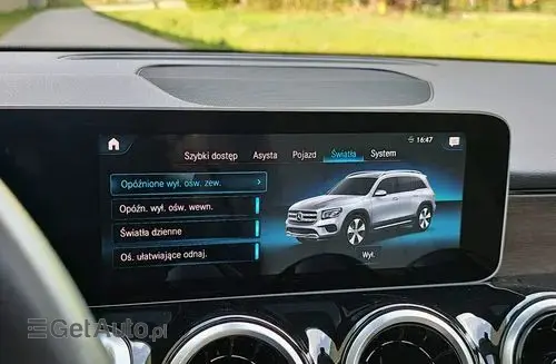 MERCEDES-BENZ GLB 