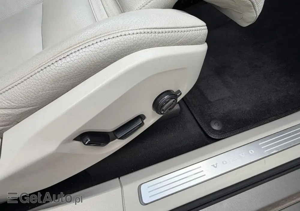 VOLVO XC 90 D5 AWD Inscription