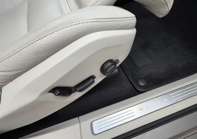 VOLVO XC 90 D5 AWD Inscription