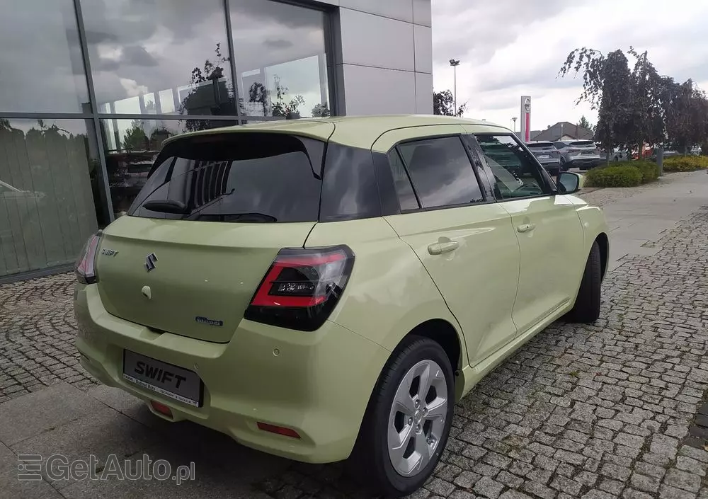 SUZUKI Swift 1.2 Dualjet SHVS Premium Plus CVT