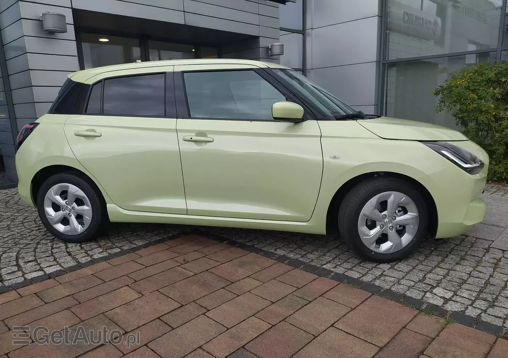 SUZUKI Swift 1.2 Dualjet SHVS Premium Plus CVT