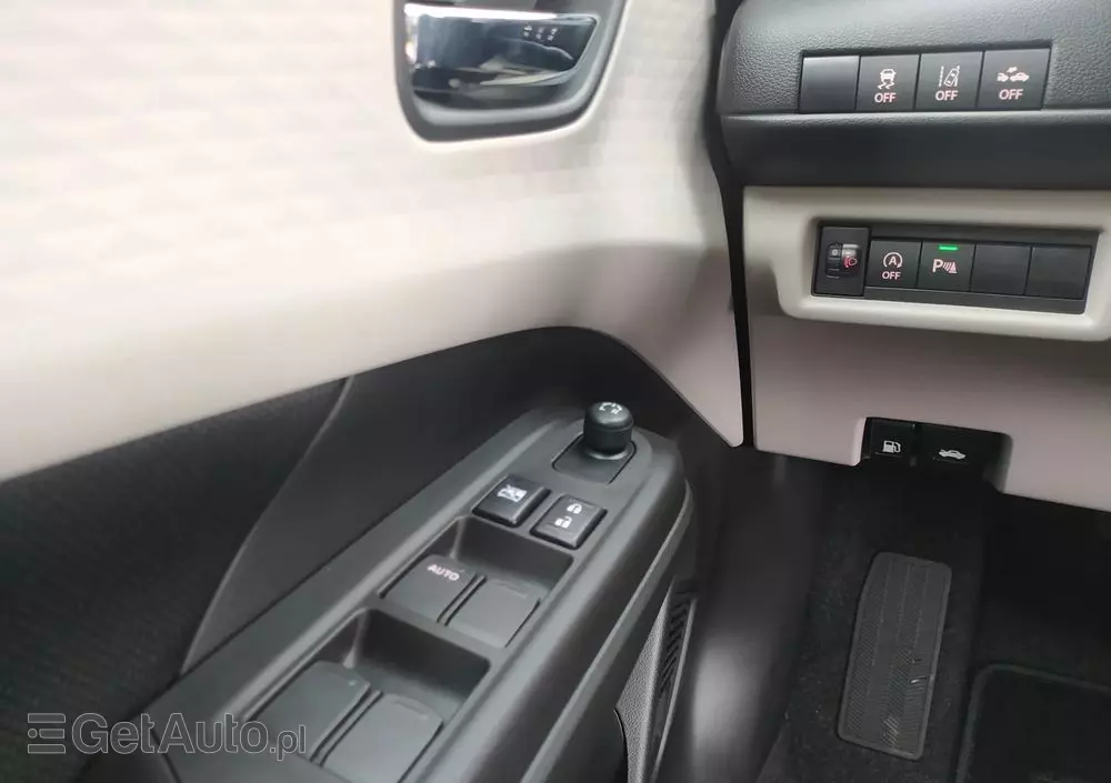 SUZUKI Swift 1.2 Dualjet SHVS Premium Plus CVT