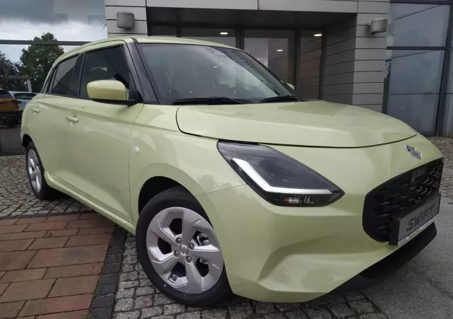 SUZUKI Swift 1.2 Dualjet SHVS Premium Plus CVT