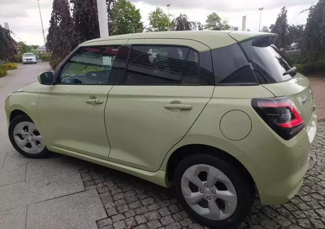 SUZUKI Swift 1.2 Dualjet SHVS Premium Plus CVT