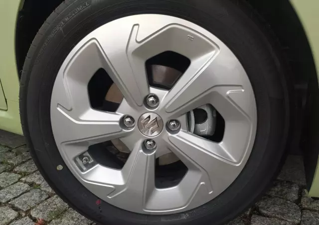 SUZUKI Swift 1.2 Dualjet SHVS Premium Plus CVT