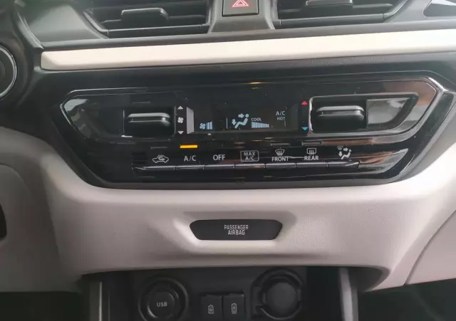 SUZUKI Swift 1.2 Dualjet SHVS Premium Plus CVT