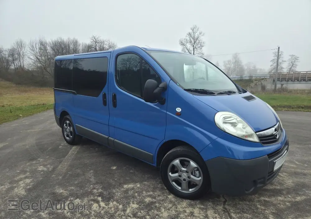 OPEL Vivaro 