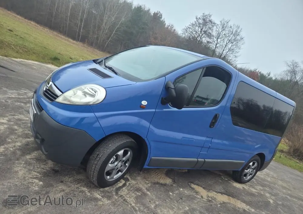 OPEL Vivaro 