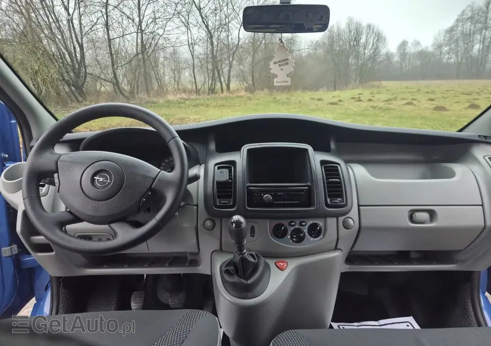 OPEL Vivaro 