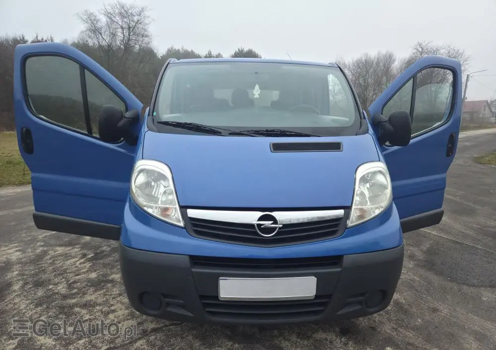 OPEL Vivaro 