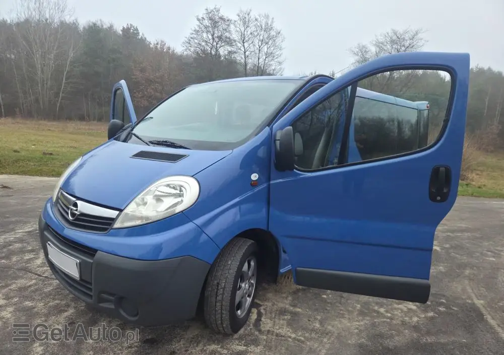 OPEL Vivaro 
