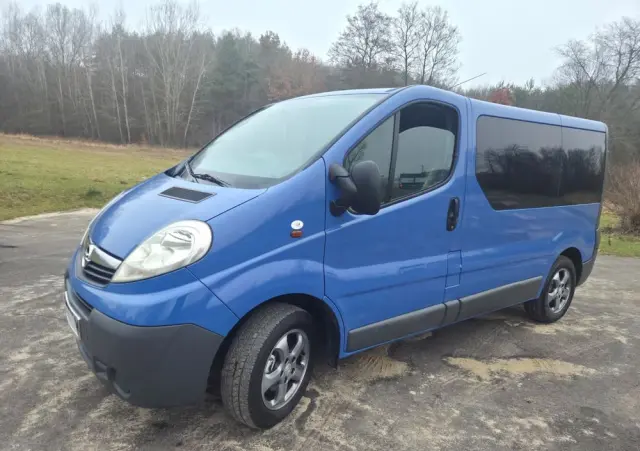 OPEL Vivaro 