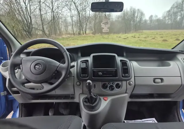 OPEL Vivaro 