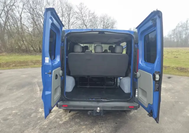 OPEL Vivaro 