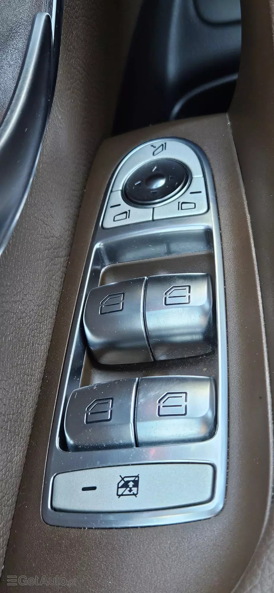 MERCEDES-BENZ Klasa E 4Matic