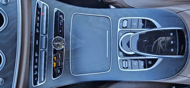 MERCEDES-BENZ Klasa E 4Matic