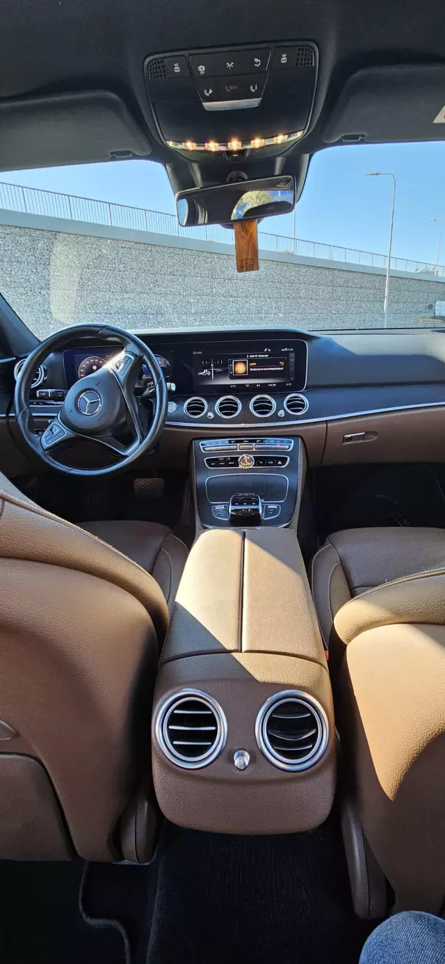 MERCEDES-BENZ Klasa E 4Matic