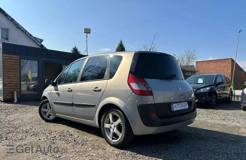 RENAULT Scenic 