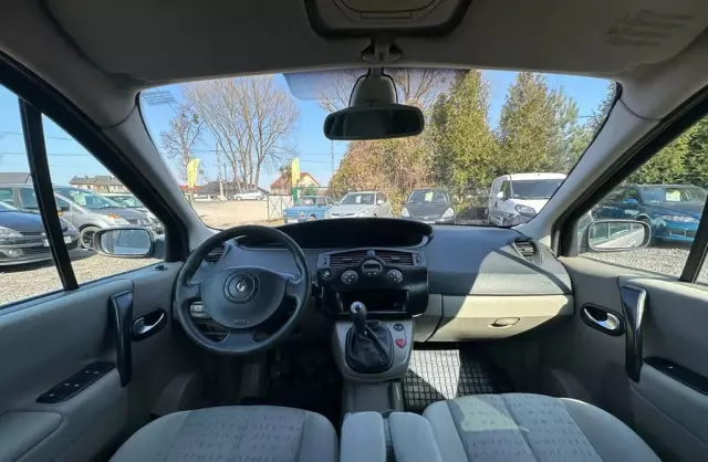RENAULT Scenic 