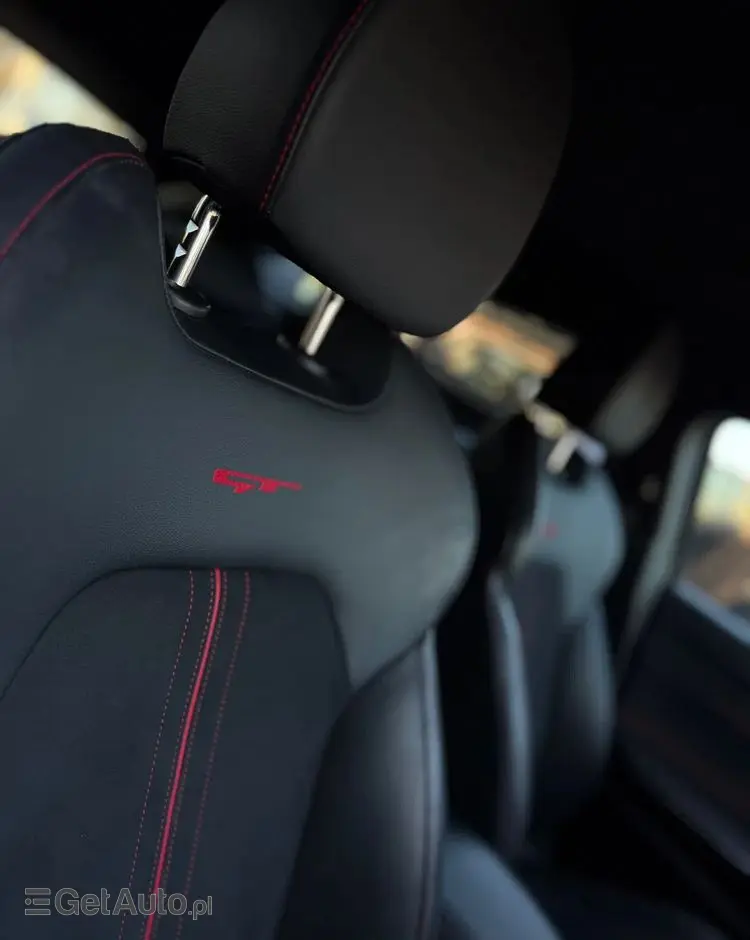 KIA ProCeed 1.6 T-GDI DCT7 OPF GT