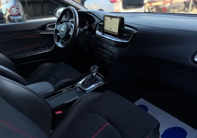 KIA ProCeed 1.6 T-GDI DCT7 OPF GT