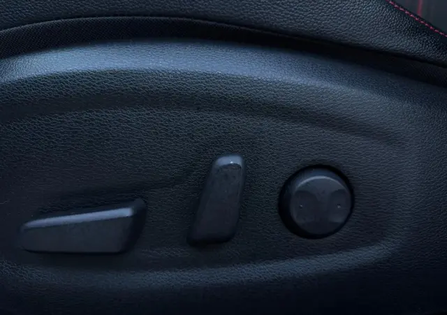 KIA ProCeed 1.6 T-GDI DCT7 OPF GT