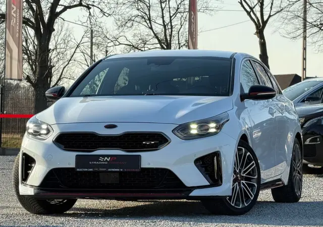 KIA ProCeed 1.6 T-GDI DCT7 OPF GT