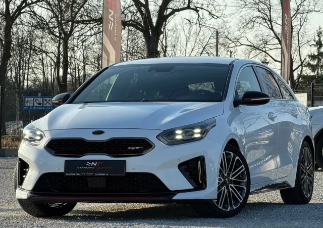 KIA ProCeed 1.6 T-GDI DCT7 OPF GT