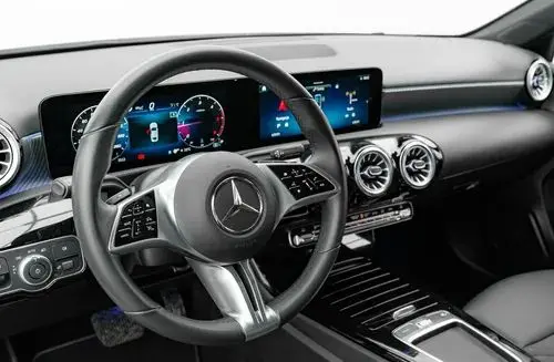 MERCEDES-BENZ Klasa A 