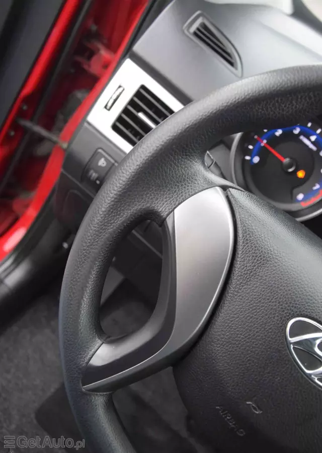 HYUNDAI I30 1.4 Classic