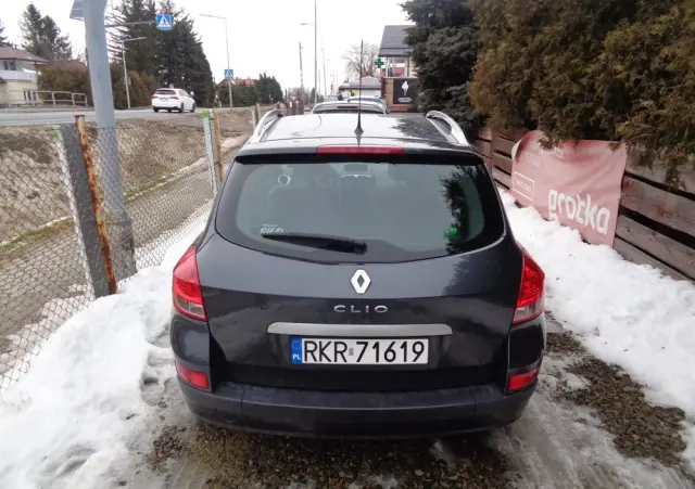 RENAULT Clio 1.2 16V Rip Curl