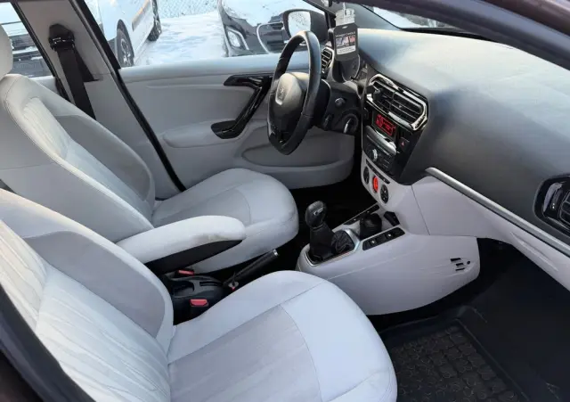 PEUGEOT 301 1.2 VTi/Pure Tech Allure