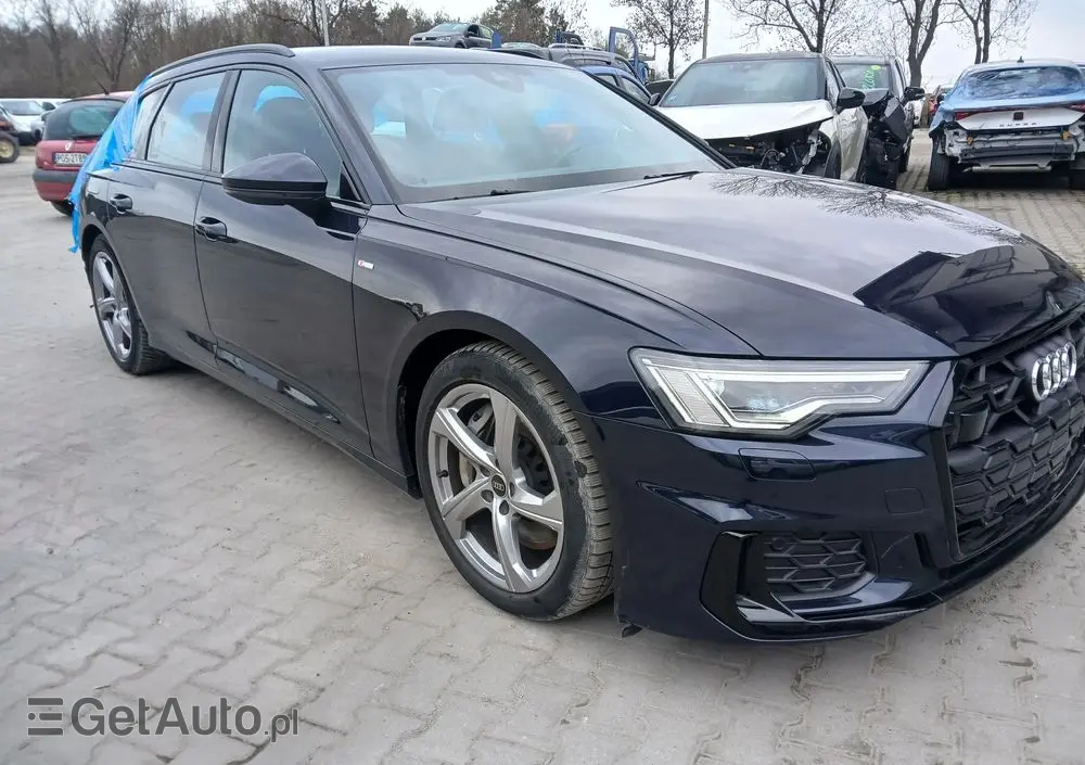 AUDI A6 Avant 50 TFSI e quattro S tronic S line