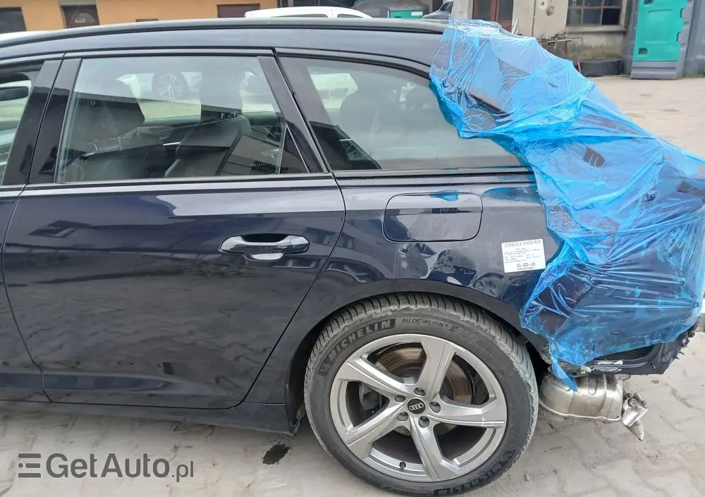 AUDI A6 Avant 50 TFSI e quattro S tronic S line