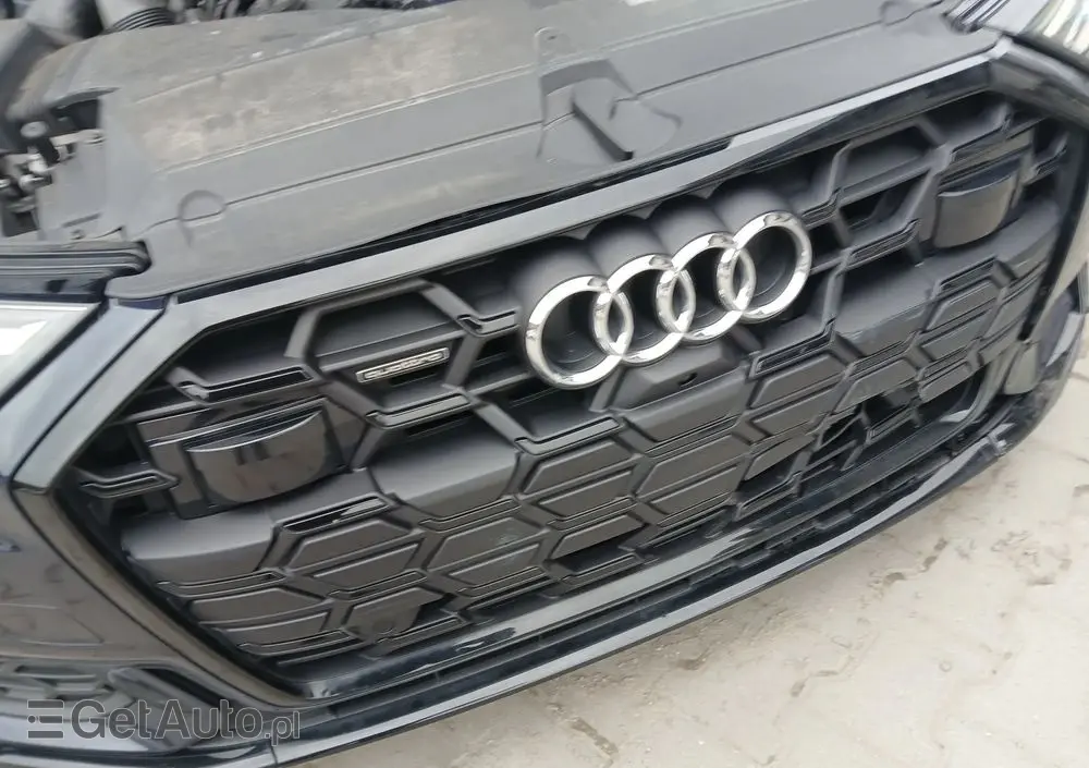 AUDI A6 Avant 50 TFSI e quattro S tronic S line